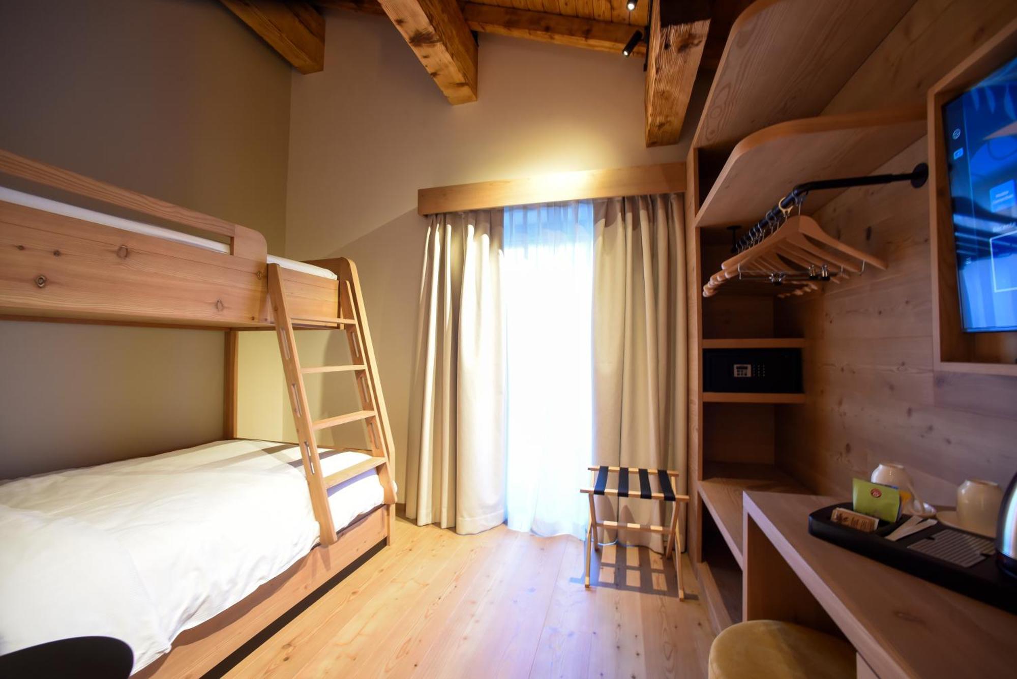 Naturae Lodge Wellness & Spa Alleghe Exterior photo